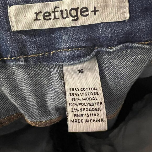 Size 16 - Refuge + - Light Blue Jeans - W35"xL27" - Picture 2 of 6